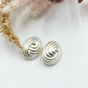 Vintage Alfred Sung Silver Tone Clip On Earrings